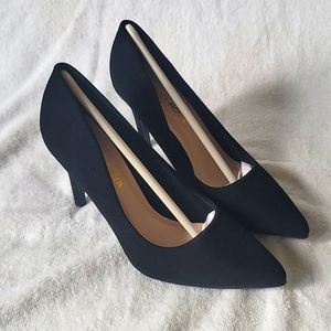 Fashion Nova black pumps, Size 7, Never worn